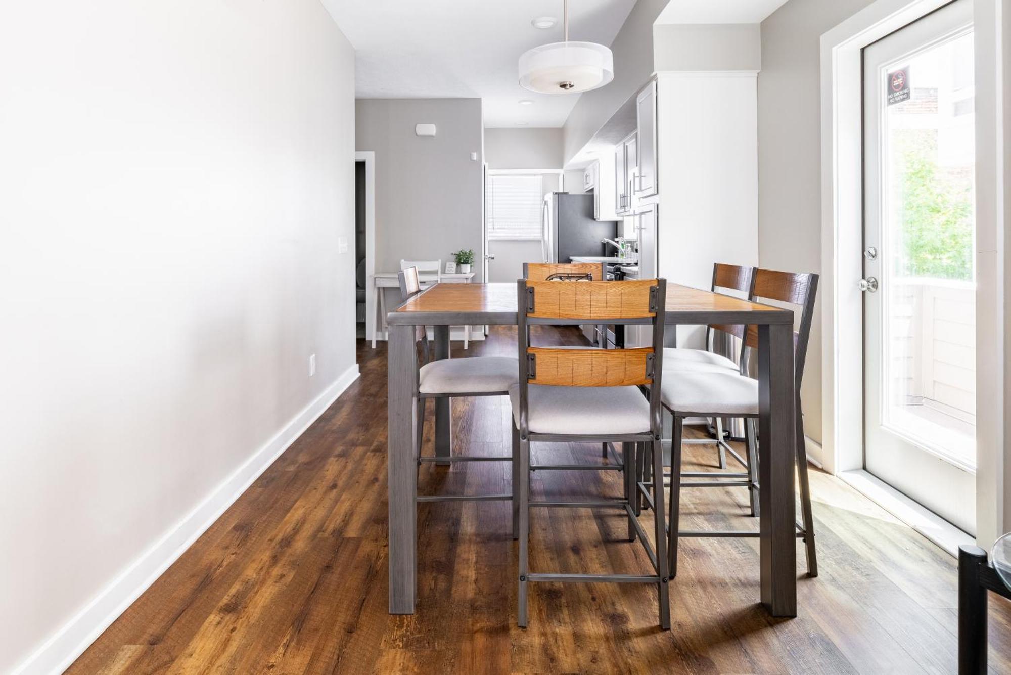Luxury Downtown Townhome Unit 13 Cleveland Exteriér fotografie