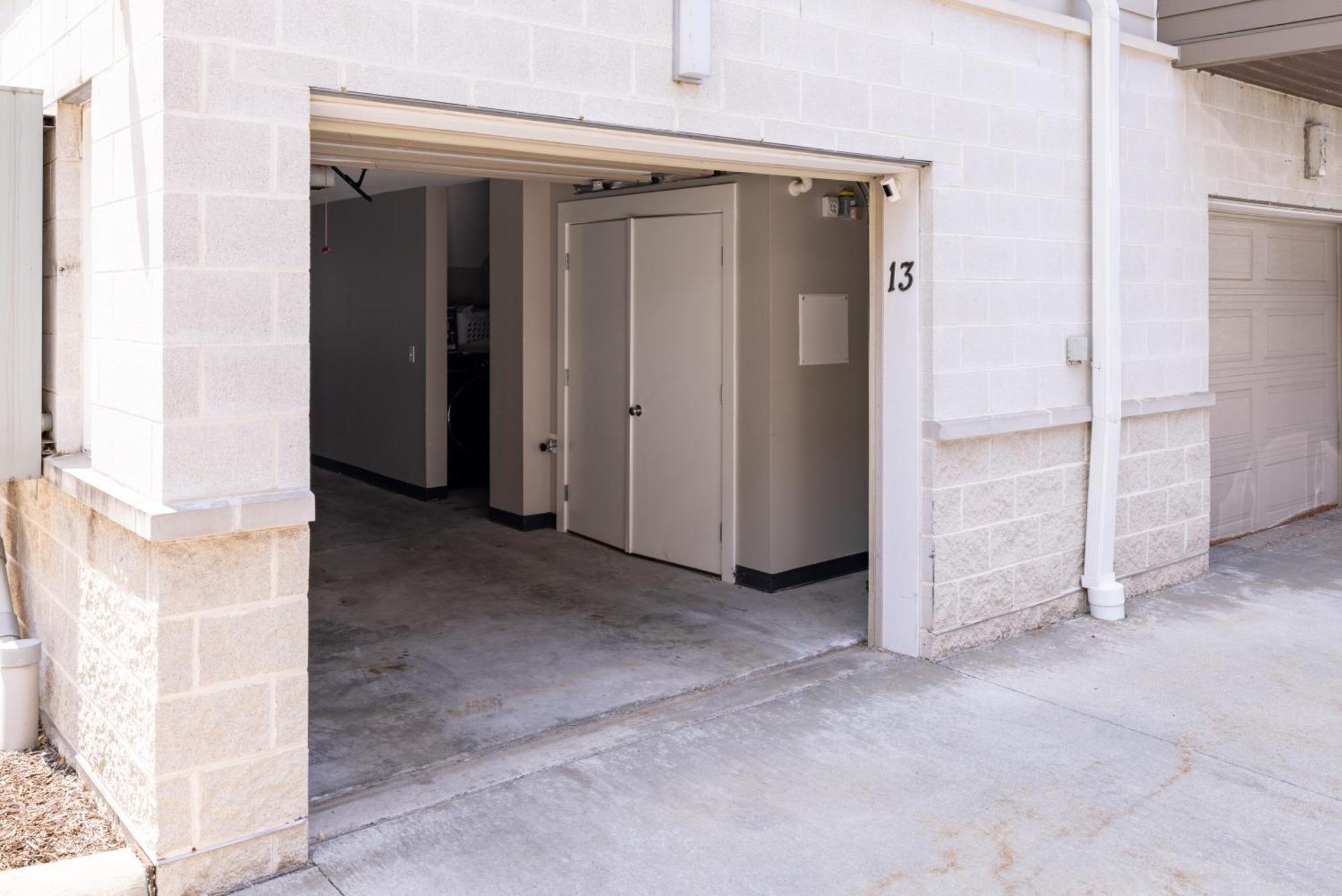 Luxury Downtown Townhome Unit 13 Cleveland Exteriér fotografie